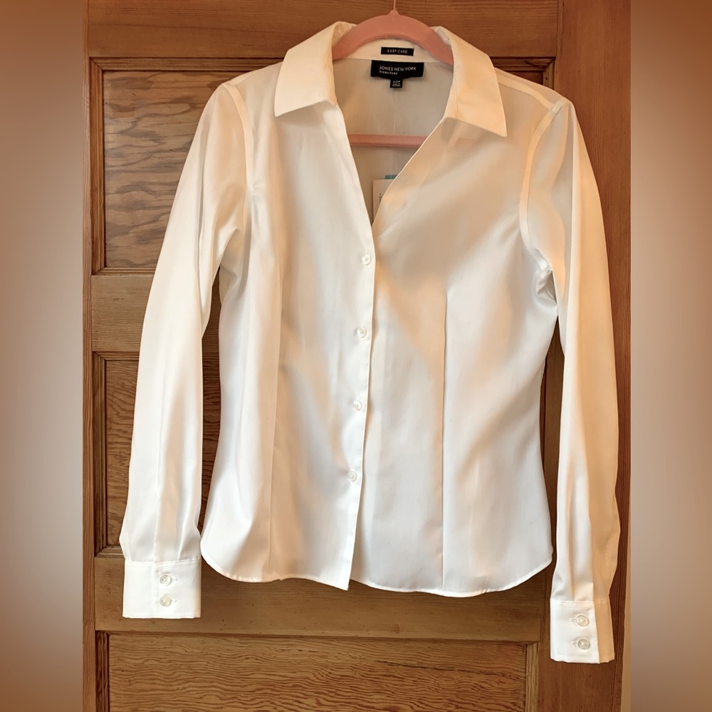 White button up work business shirt petitie small jones new york